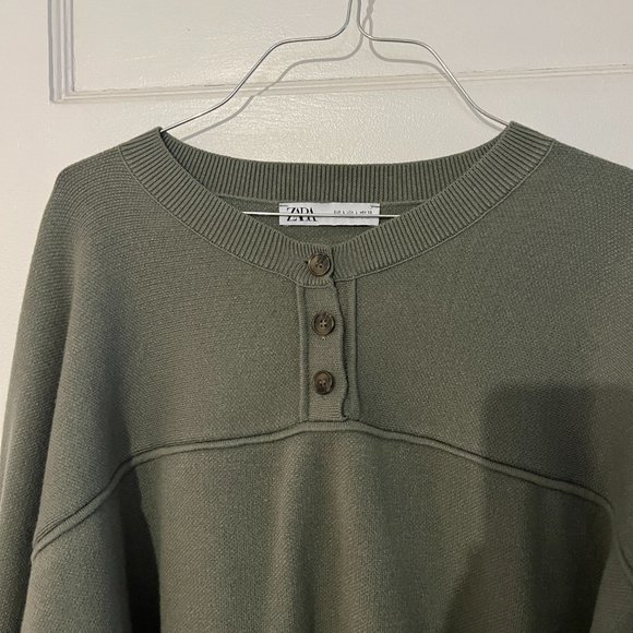 Green Knit Zara Sweater - Picture 2 of 5